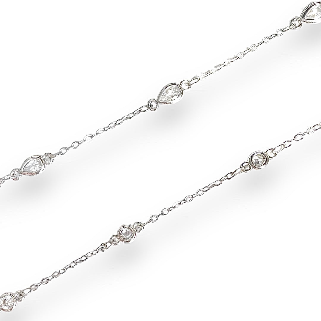 Dainty Crystal Necklaces Silver