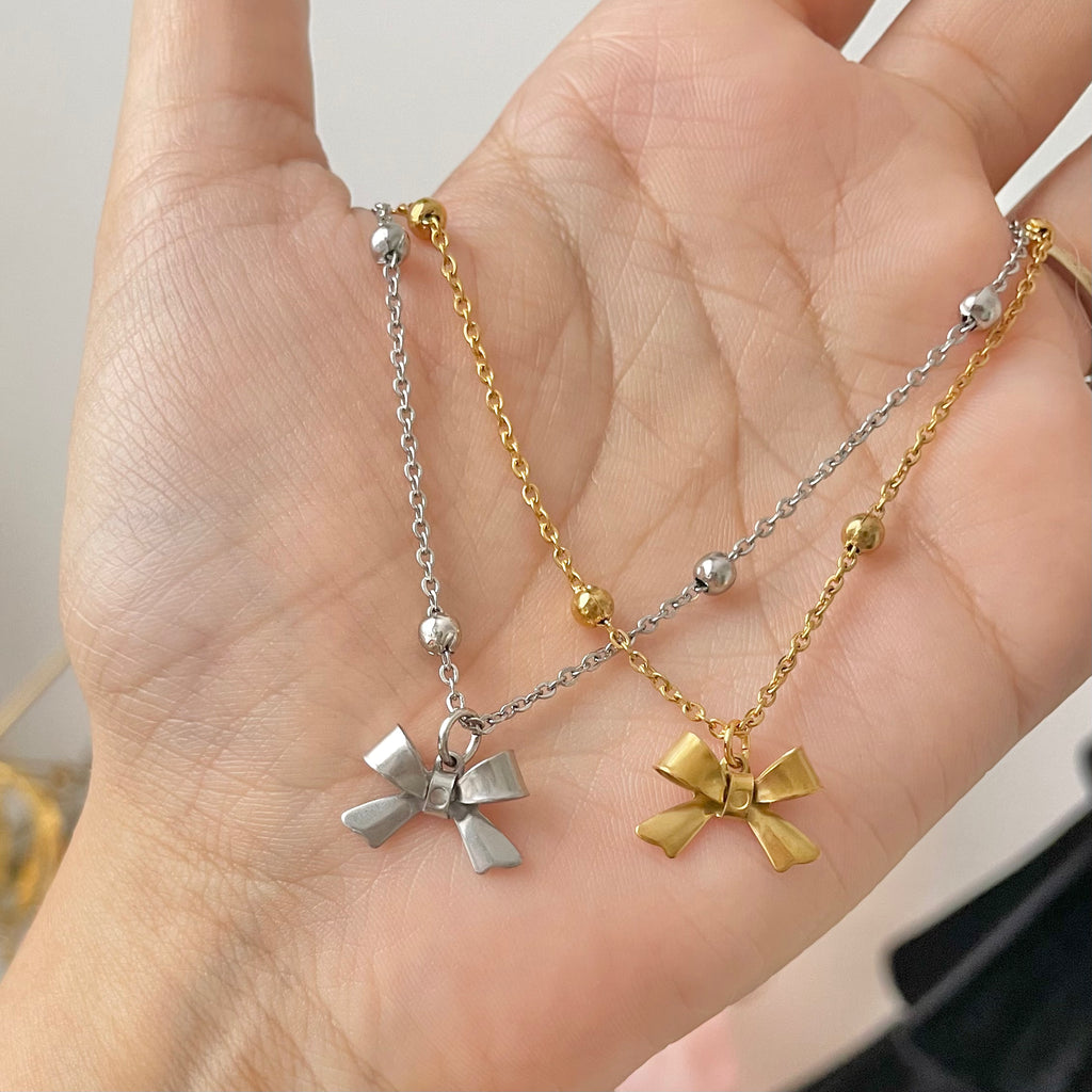 Dainty Ribbon Necklace with satellite chain