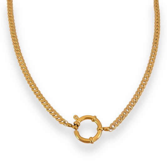 Grand Gleaming Clasp Chain Gold