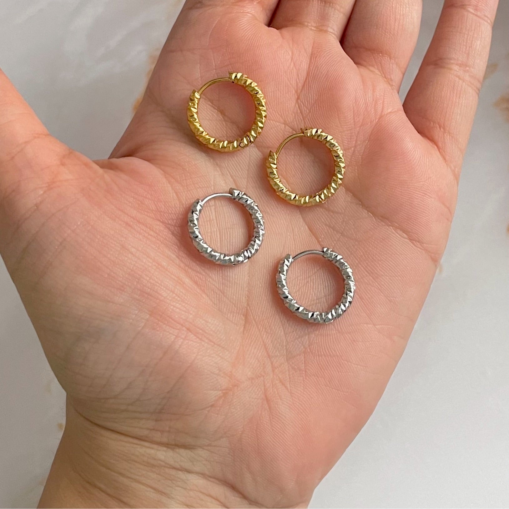 Hypoallergenic small hoop earrings