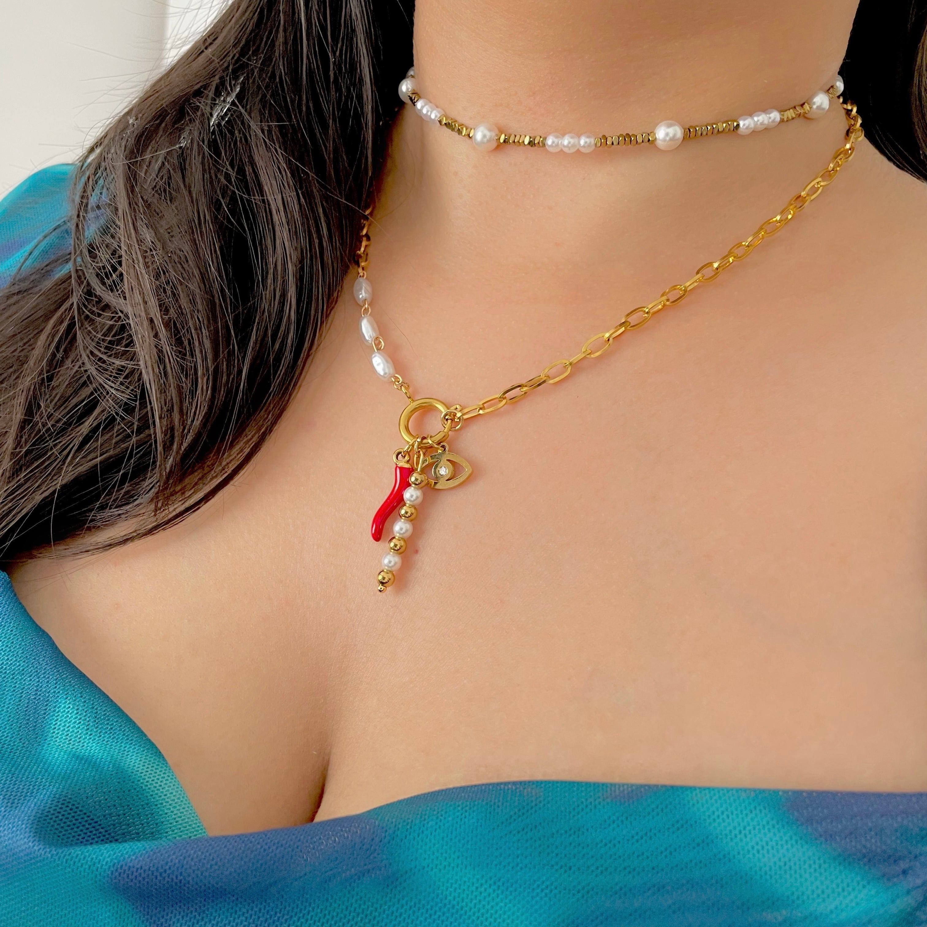 Paradise Pearl Charm Necklace Gold with Pearl Choker