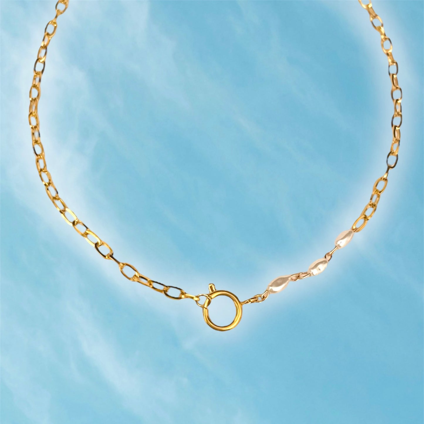 Paradise Pearl Clasp Chain Gold