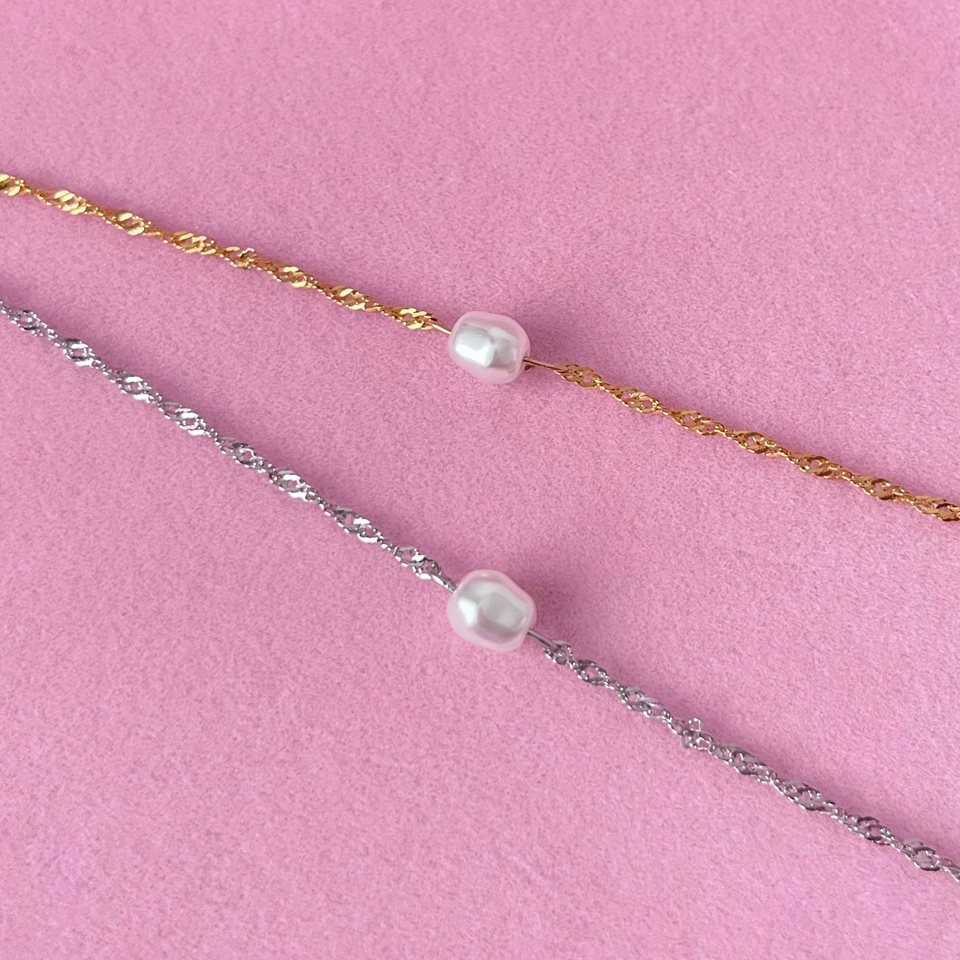 dainty cute pearl bracelets