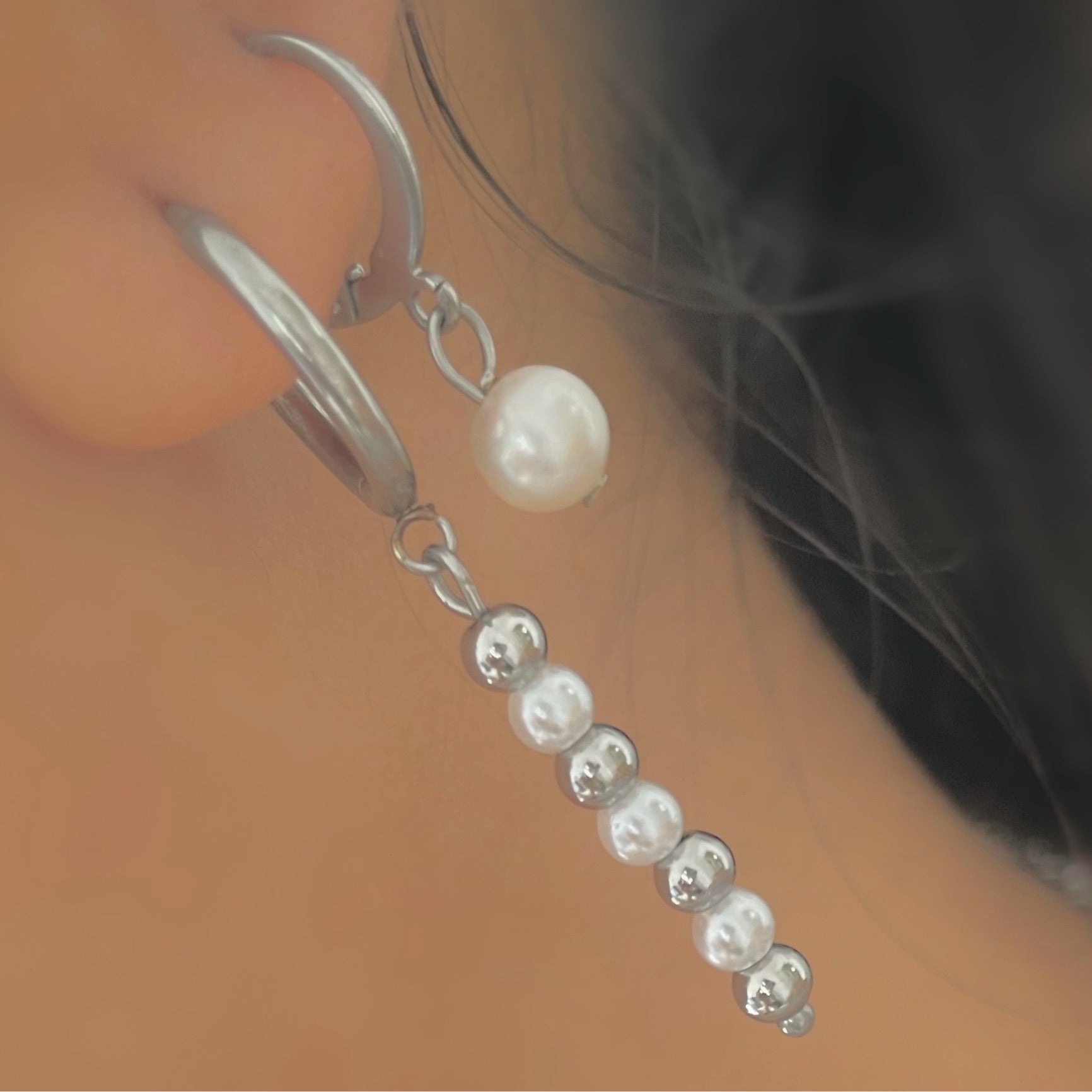 silver Falling For You Pearl Hoops