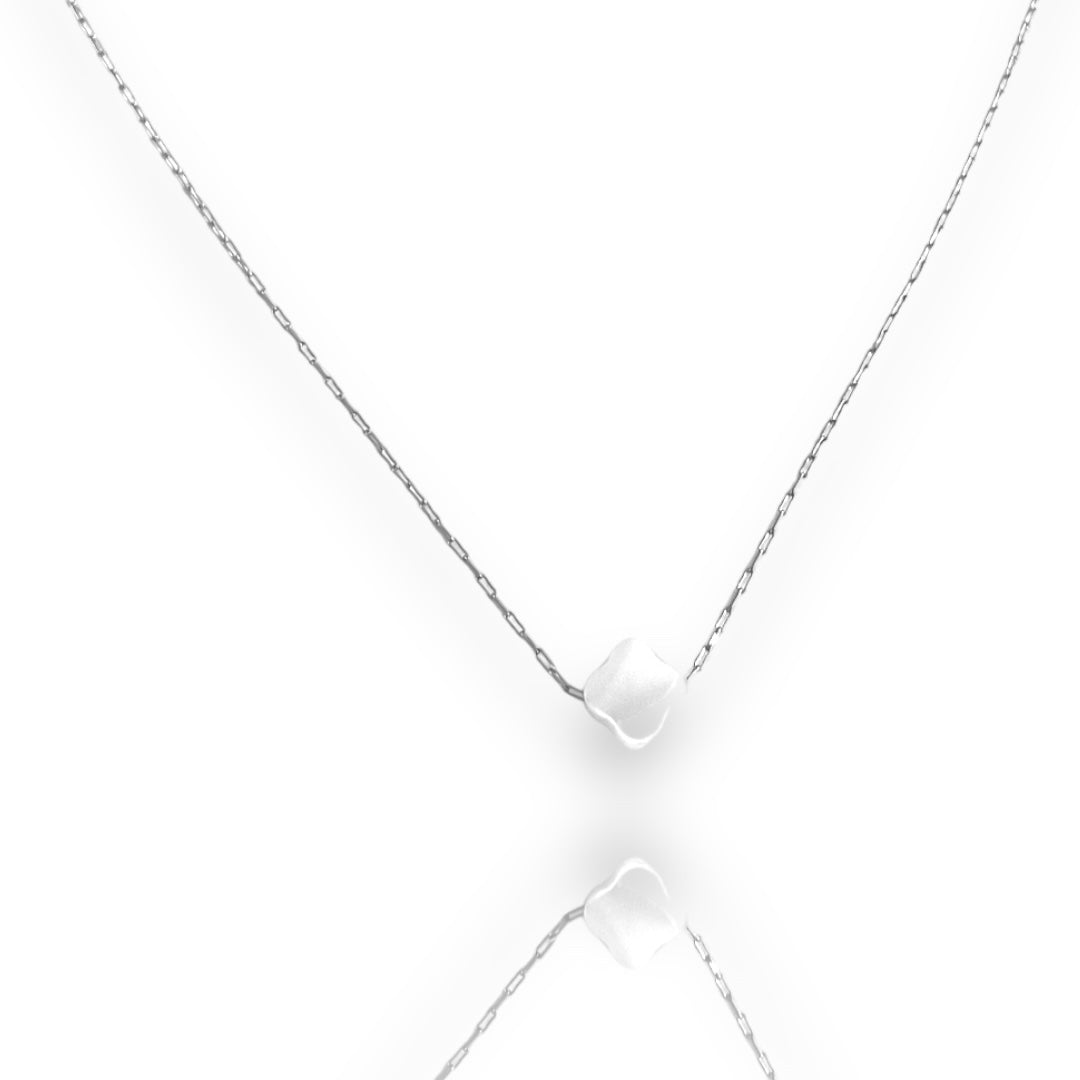 silver pearl clover necklace