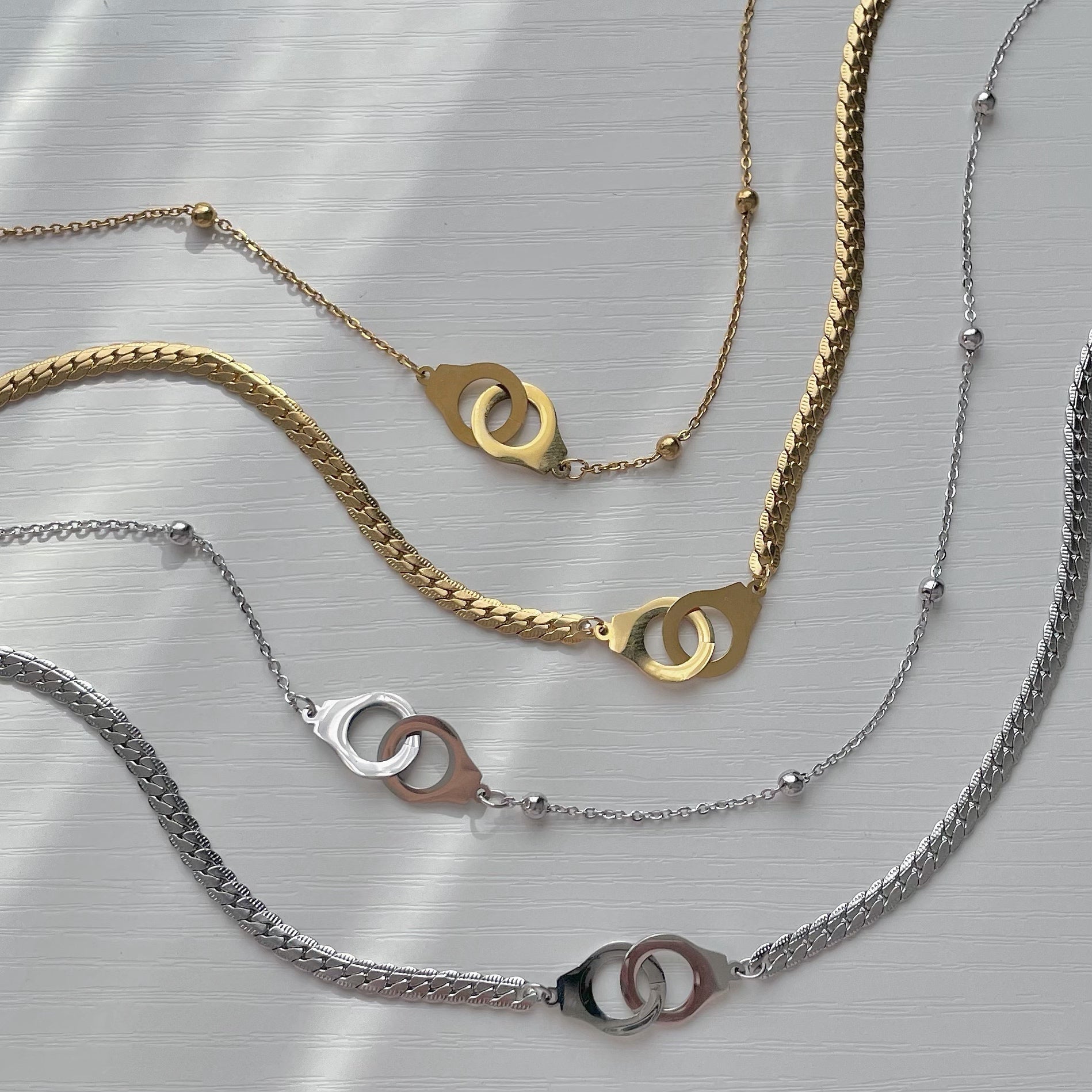 cute link clasp handcuff necklaces
